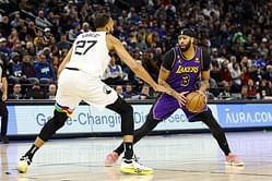 "38 points on one leg talk to my big man nice"- NBA fans applaud Anthony Davis for playing through pain against the Wolves