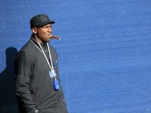 "Son of a gun goes out and scores 52" - Michael Jordan once took revenge on an NHL legend who beat him in golf and cost him thousands of dollars