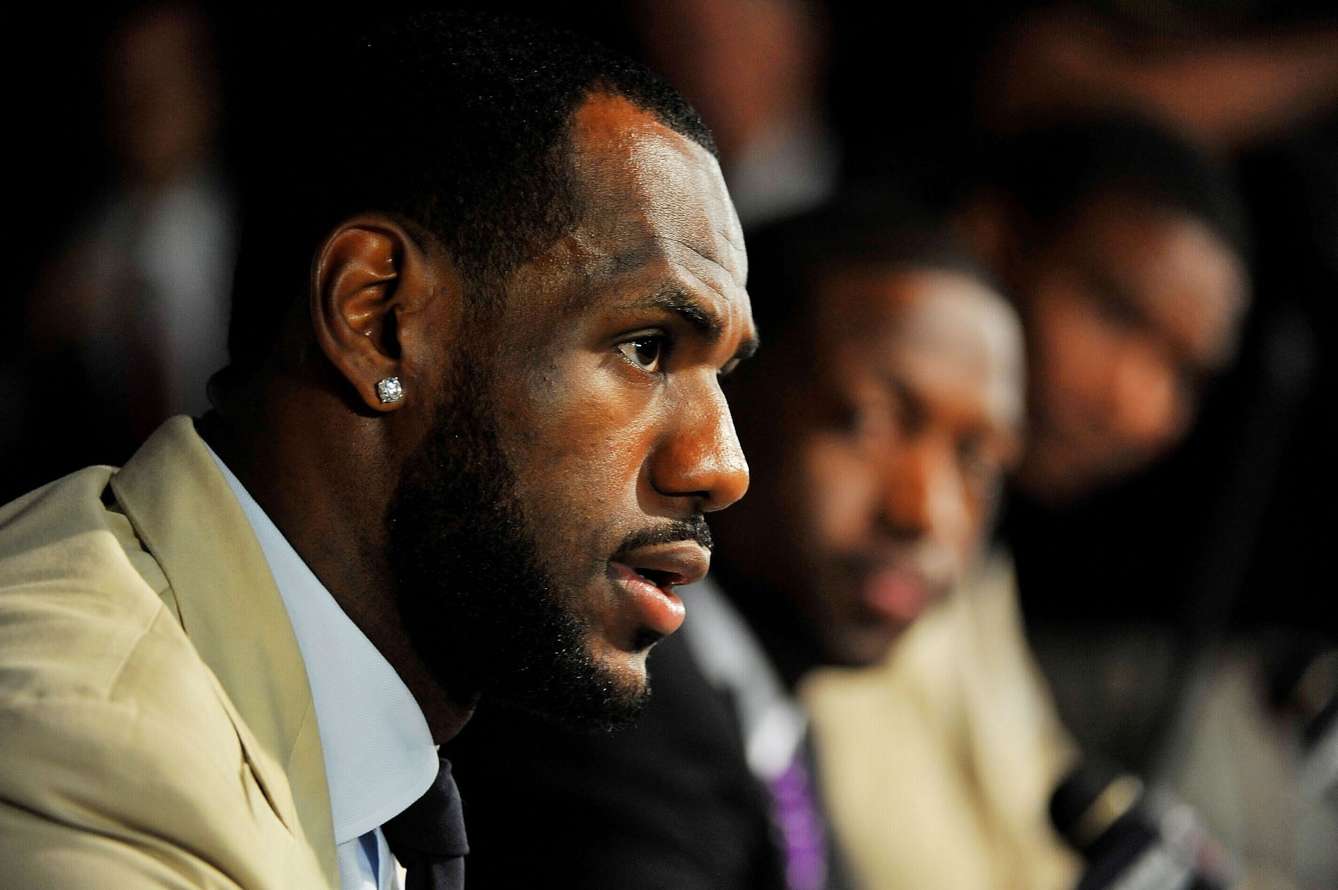 LeBron became one of the most arrogant NBA players when he joined Miami (Image via Getty Images)