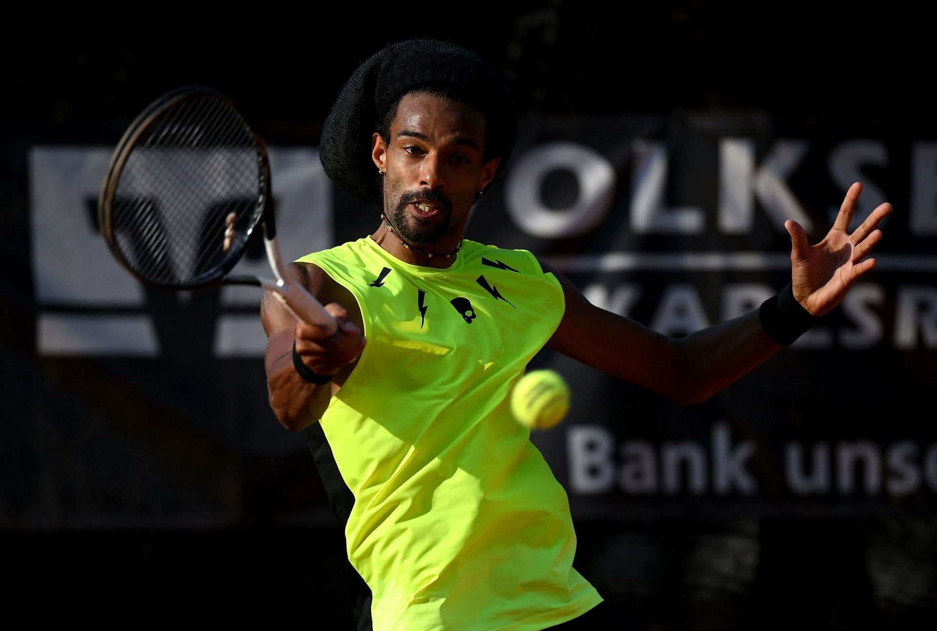 Dustin Brown and wife receive online abuse, call out ATP for inaction