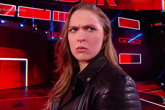 WWE veteran lashes out at Ronda Rousey; says people "legitimately" dislike her (Exclusive)