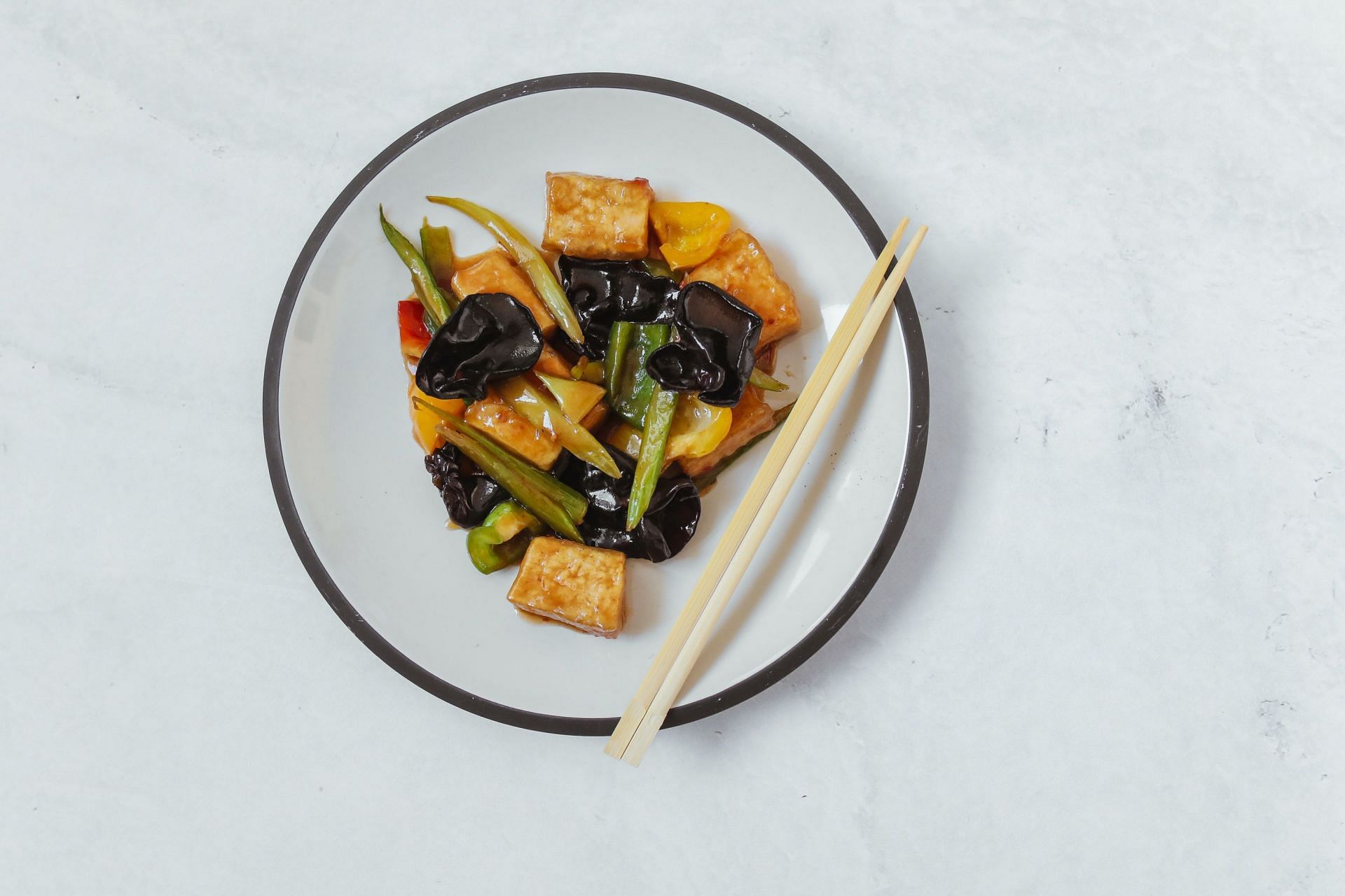  Stir fry tofu (Image via Pexels/PolinaTankilevitch)