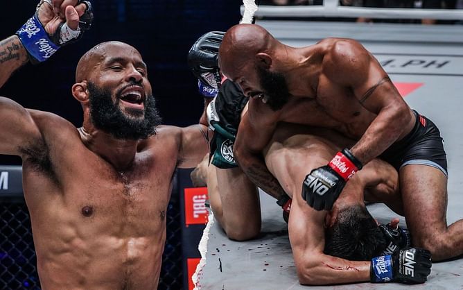 Fighters and fans alike in awe of Demetrious Johnson’s slick ground technique