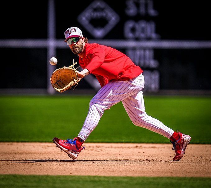 Bryce Harper Volunteering to Play First Base