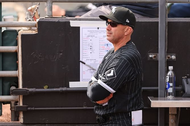 Chicago White Sox fans react to manager Pedro Grifol being ejected by same umpire for second straight game: "Someone’s got a pulse on the south side"