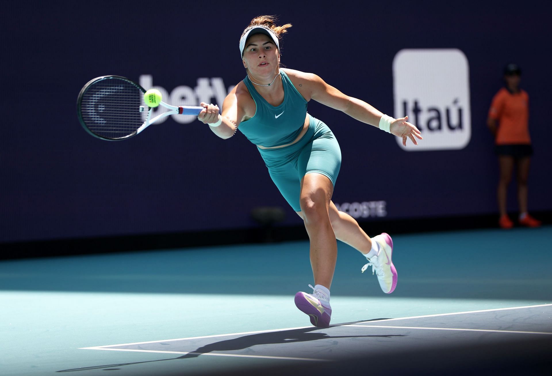 Bianca Andreescu at the 2023 Miami Open - Day 8