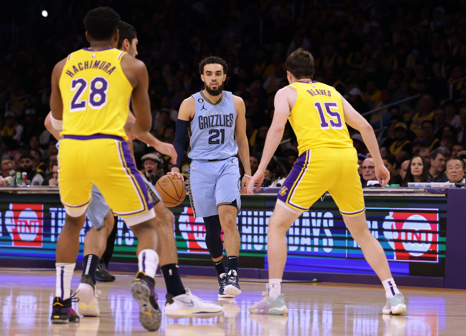 Memphis Grizzlies v Los Angeles Lakers