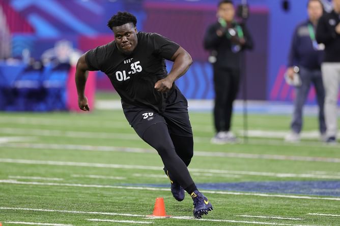 Olusegun Oluwatimi 2023 NFL Draft profile: Scout report for the Michigan IOL