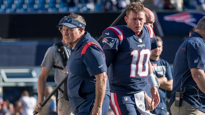 NFL Draft Rumors: Bill Belichick's Patriots tipped to land star Texas RB to solve Mac Jones problem