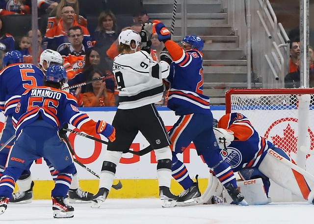 Los Angeles Kings v Edmonton Oilers - Game Two