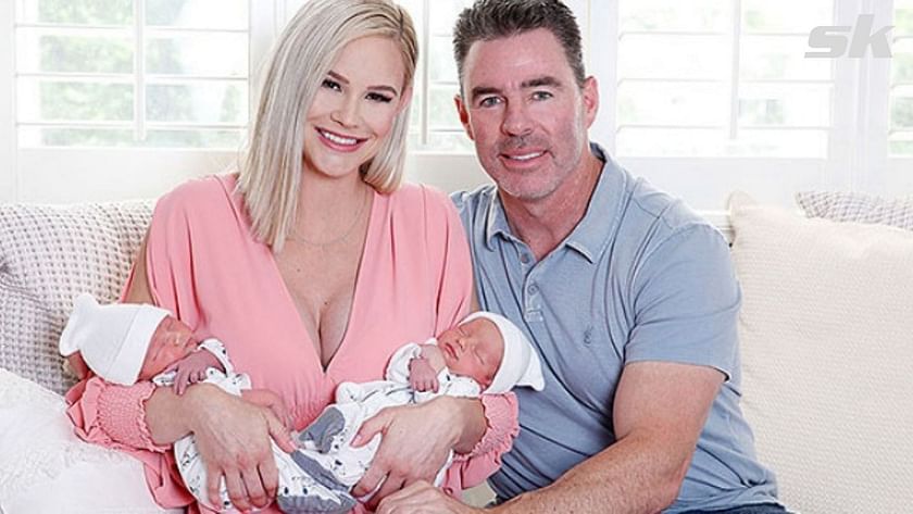 PHOTO: Jim Edmonds seems to be enjoying retirement 