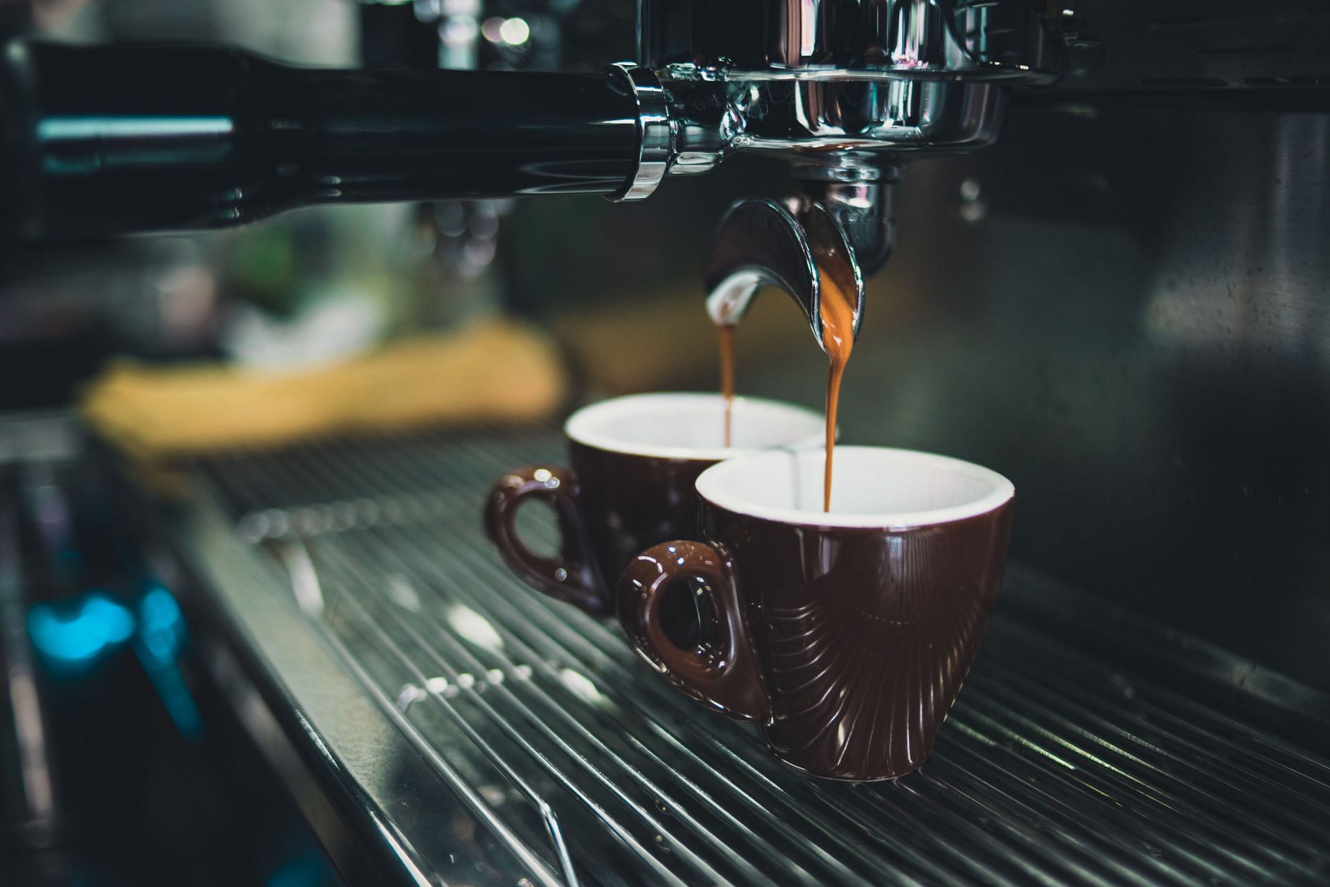 Tips to make your coffee healthier (Image via Pexels)