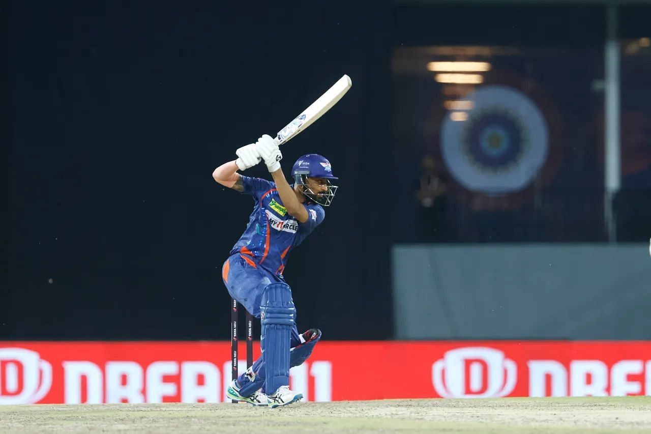 Krunal Pandya struck four fours and a six during his 34-run knock. [P/C: iplt20.com]