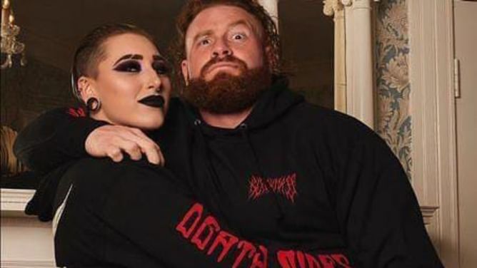 "But have you seen her back?!" – Buddy Matthews responds to AEW star's cheeky remark about Rhea Ripley