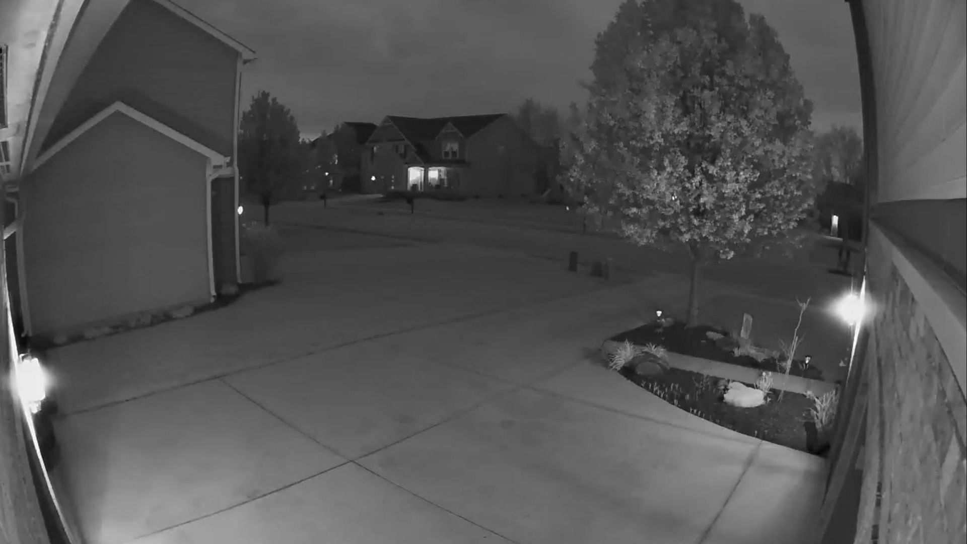 Loud noise in Indiana leaves netizens startled (Image via Zielocity/Twitter)