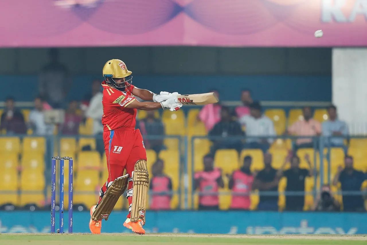 Prabhsimran Singh knows how to find boundaries from ball number one (Image Courtesy: IPLT20.com)