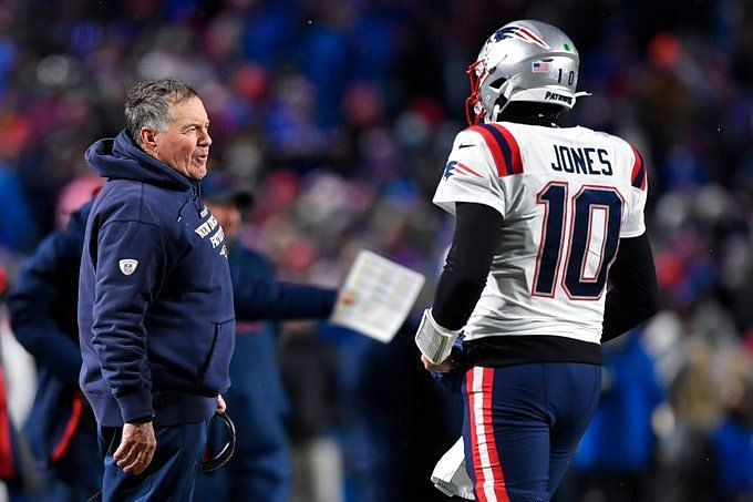 Patriots have shopped Mac Jones to at least 4 teams in trade talks, per  Mike Florio 