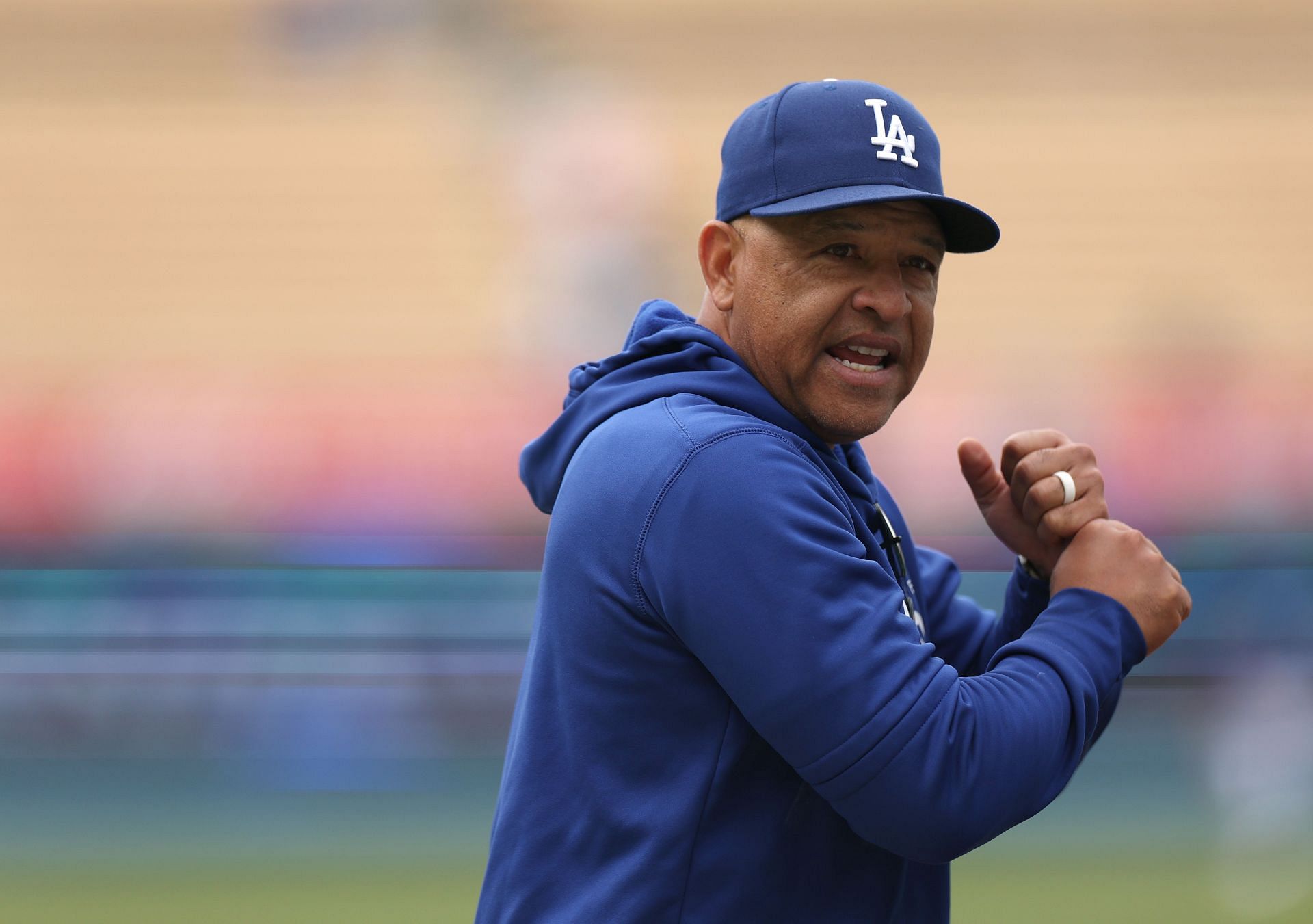 Dave Roberts #30 of the Los Angeles Dodgers during batting practice