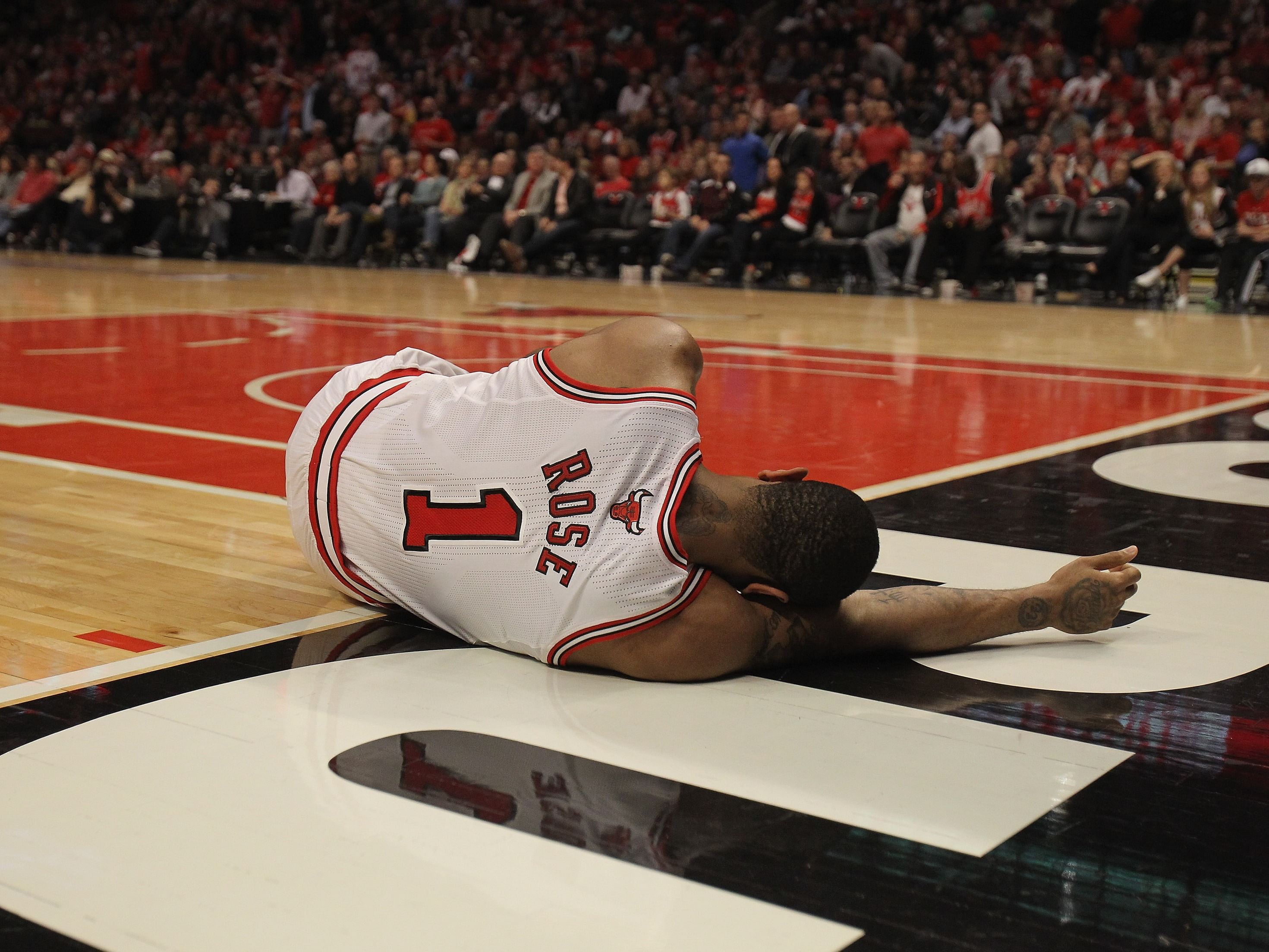 What happened to Derrick Rose since the injury? Taking a closer look at