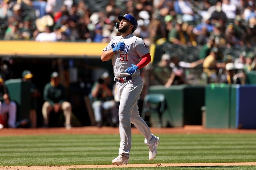 Chicago Cubs first baseman Eric Hosmer plays against the