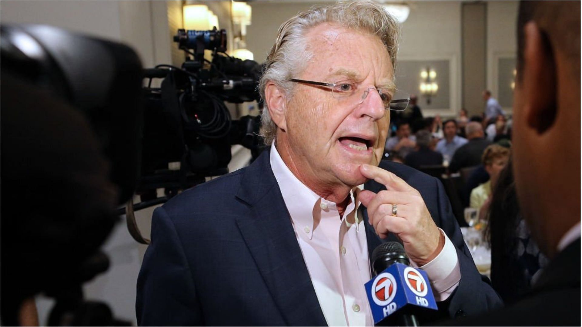 Jerry Springer was the mayor of Cincinnati for a year (Image via Nancy Lane/Getty Images)