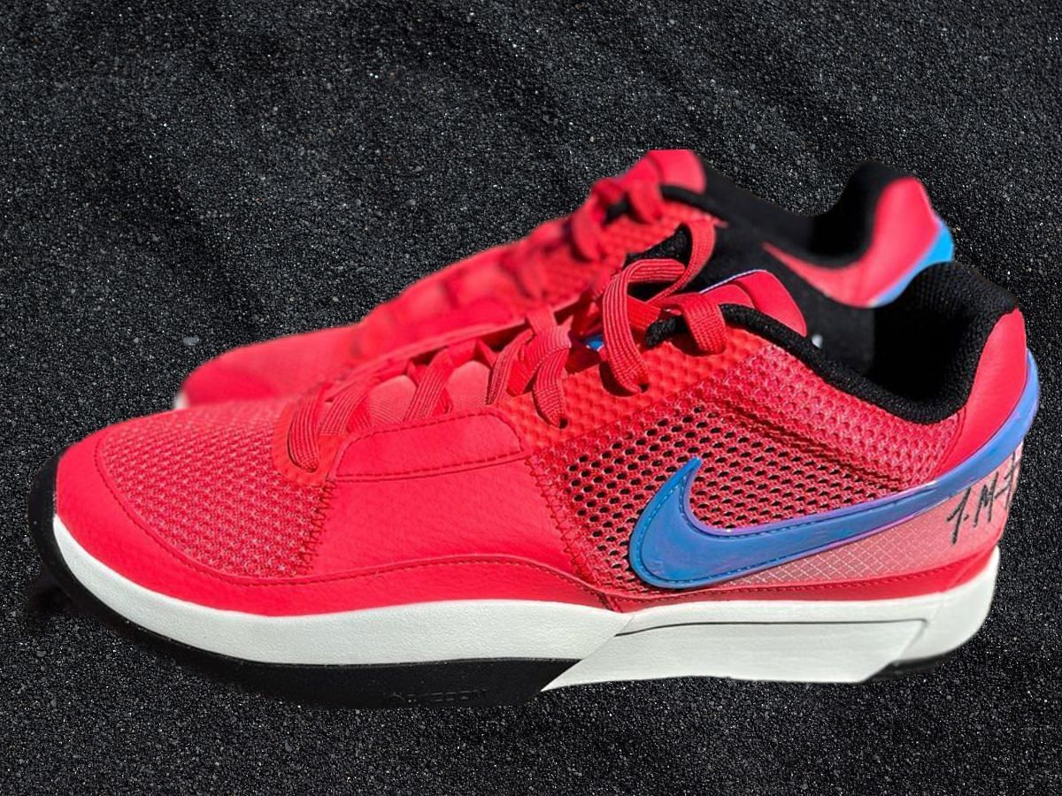 Ember glow color clearance nike