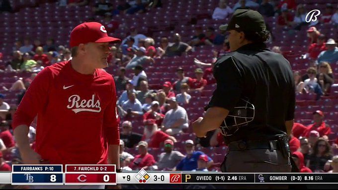 Reds manager David Bell cannot make this boneheaded mistake again