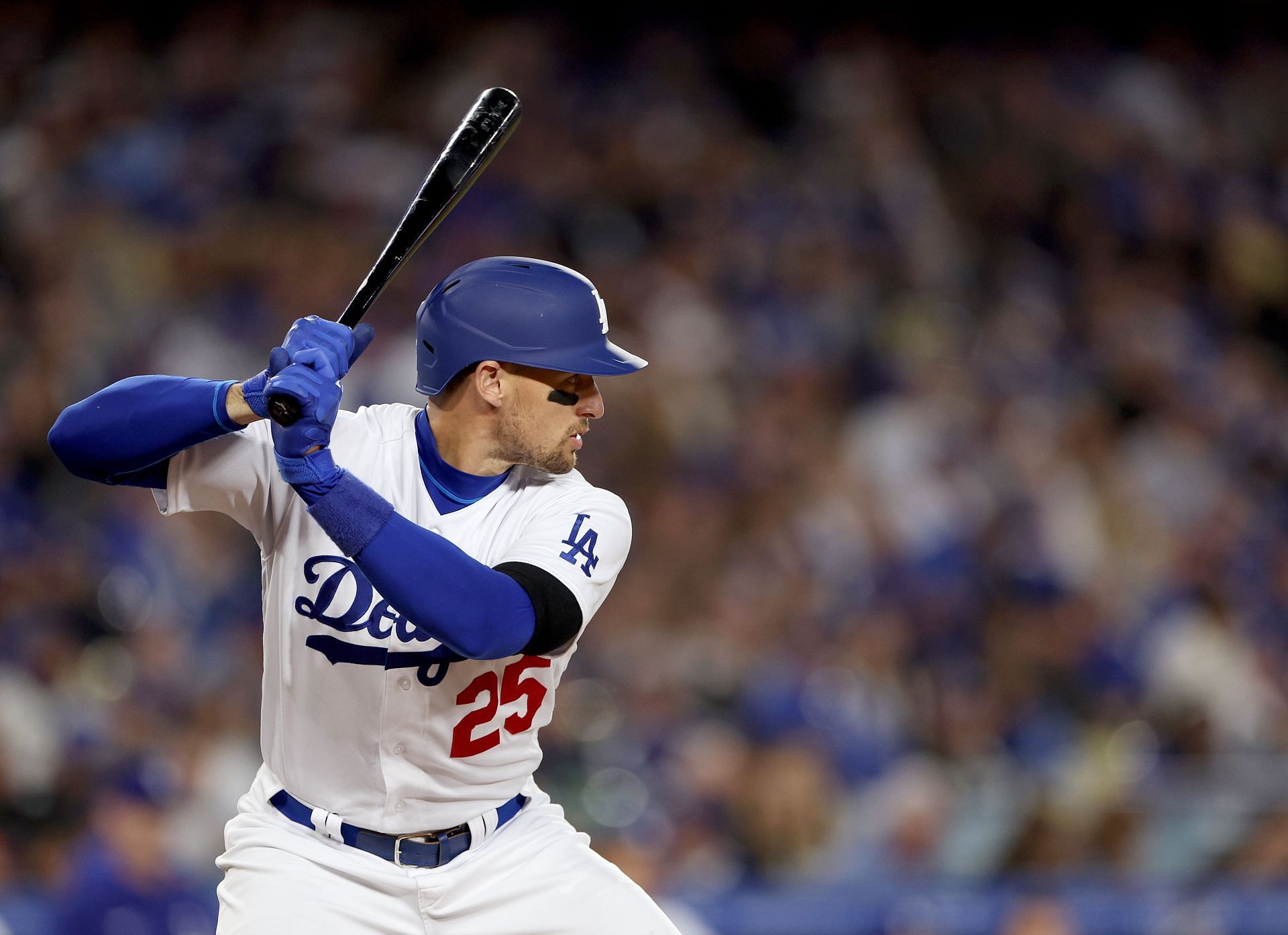 Arizona Diamondbacks v Los Angeles Dodgers: LOS ANGELES, CALIFORNIA - APRIL 01: Trayce Thompson #25 of the Los Angeles Dodgers at bat against the Arizona Diamondbacks during the fifth inning at Dodger Stadium on April 01, 2023, in Los Angeles, California. (Photo by Harry How/Getty Images)