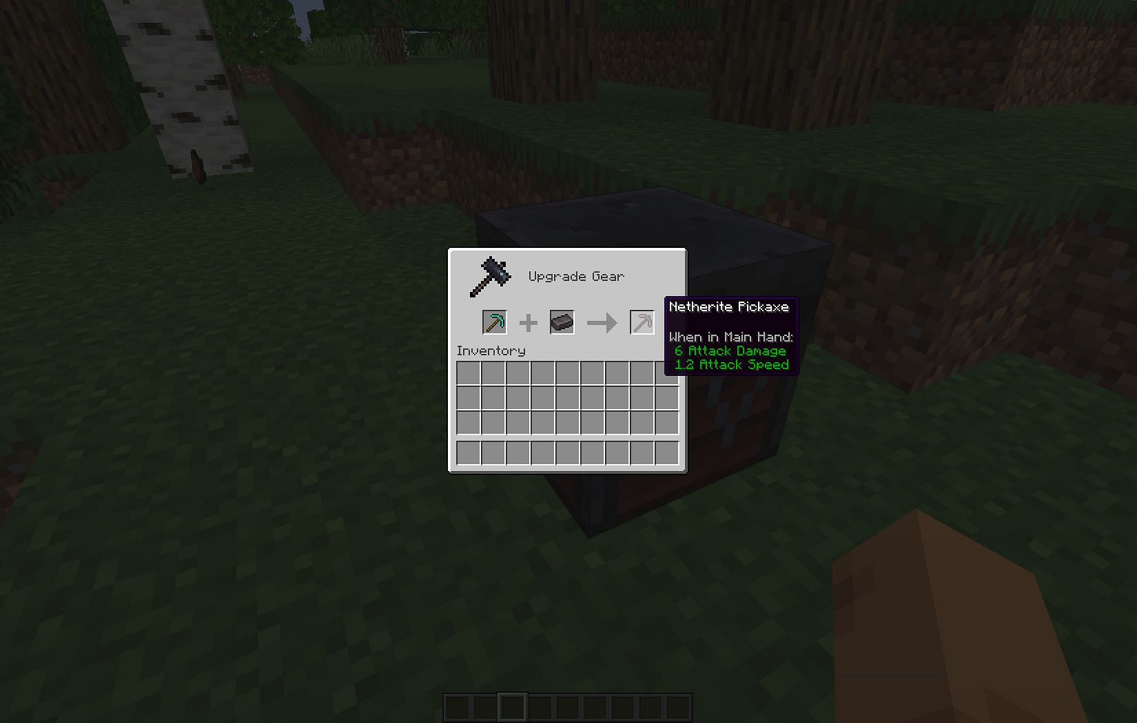 Crafting a Netherite pickaxe (Image via Mojang)