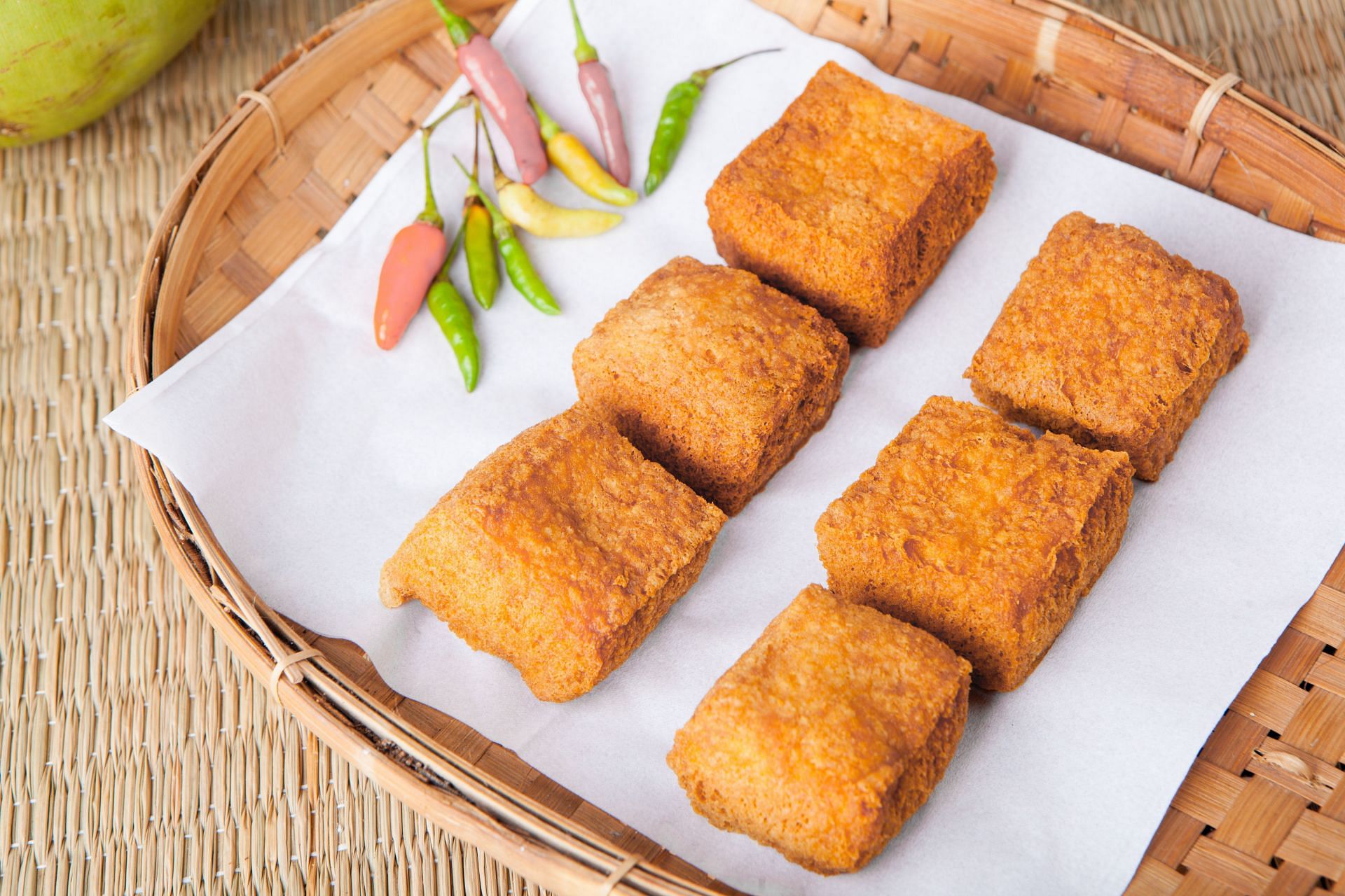 Air fried tofu.  (Image via Pexels/ Riki Risnandar)