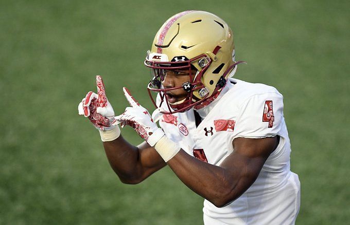 WholeHogSports - Flowers shines at NFL Combine