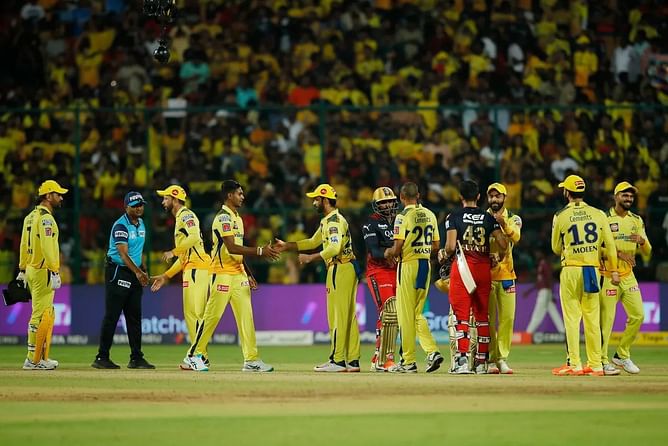 IPL 2023 : मैक्सवेल-डू प्लेसी के धमाकेदार अर्धशतक गए बेकार, धोनी को 'जूनियर मलिंगा' ने दिलाई जीत