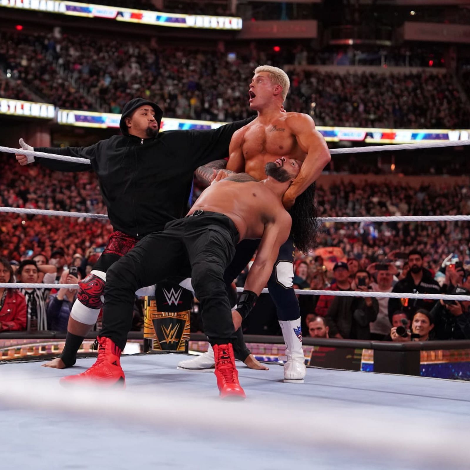 Solo Sikoa helped Roman Reigns defeat Cody Rhodes at WrestleMania 39.