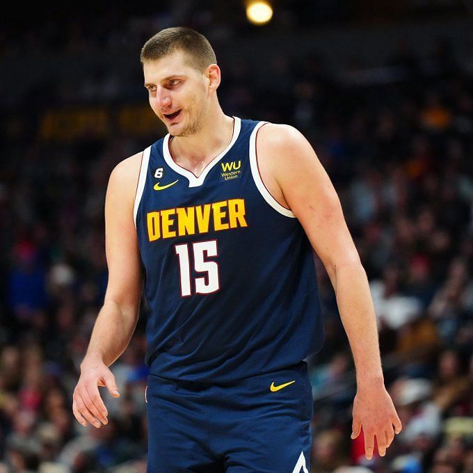 Is Nikola Jokic playing tonight against Rockets? Latest injury update