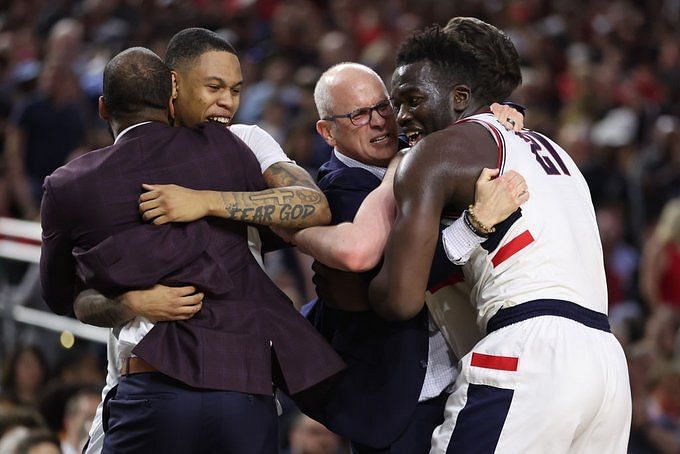 UConn's Dan Hurley, P.J. Carlesimo reunited at NCAA Tournament