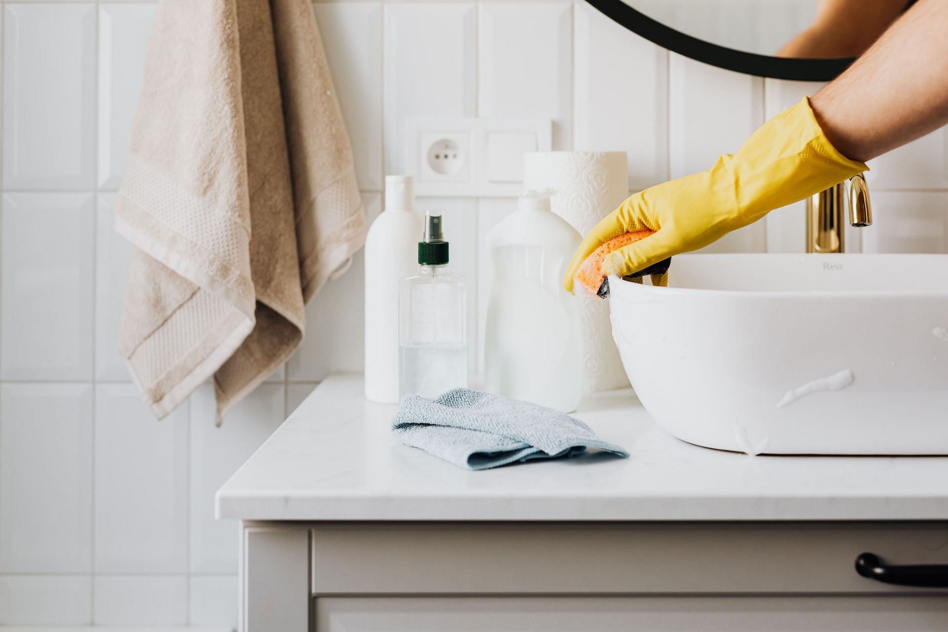 detergent for sensitive skin. (Image via pexels / karolina grabowska)