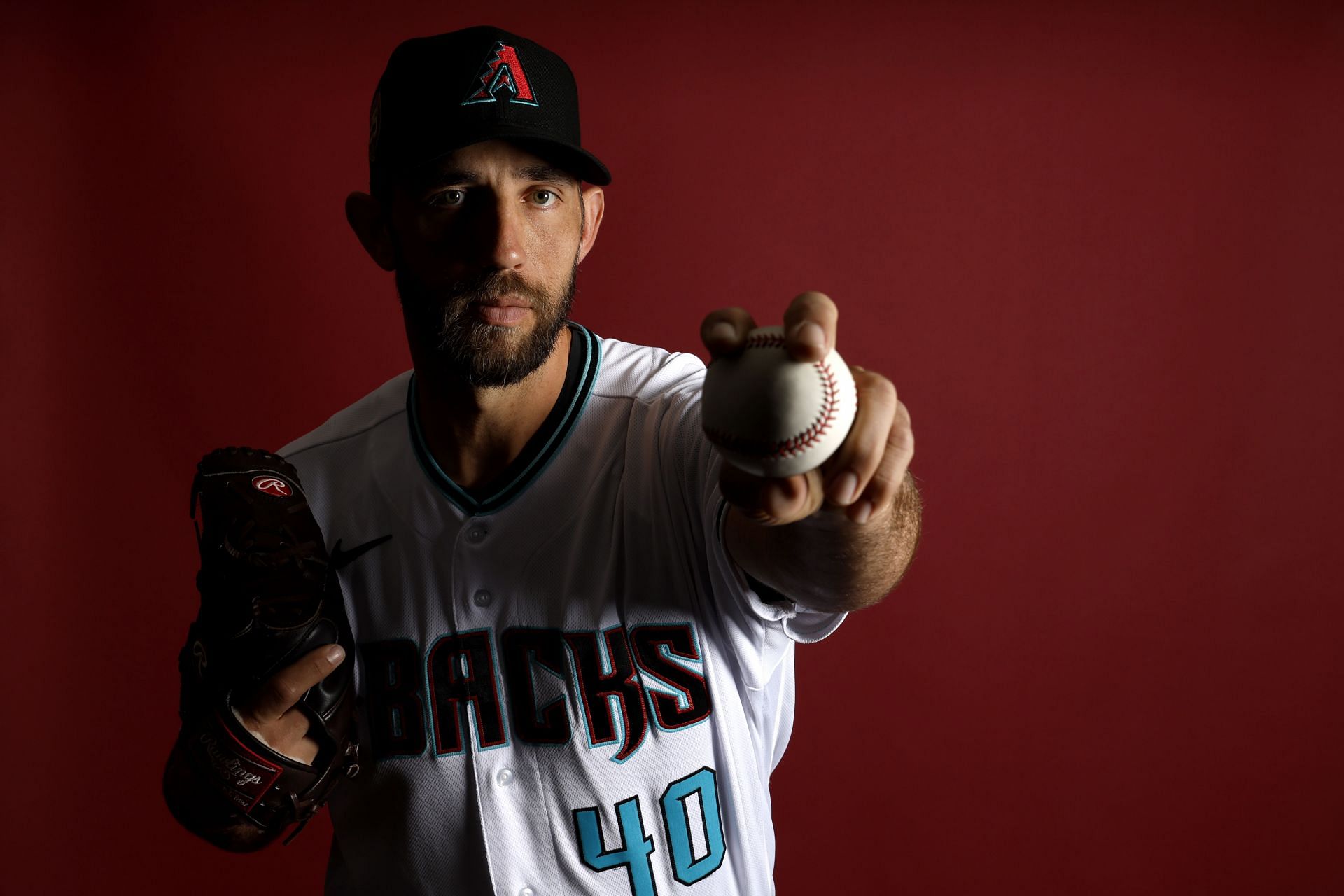D-backs' Bumgarner taking 'slow drip approach,' expected to start Sunday