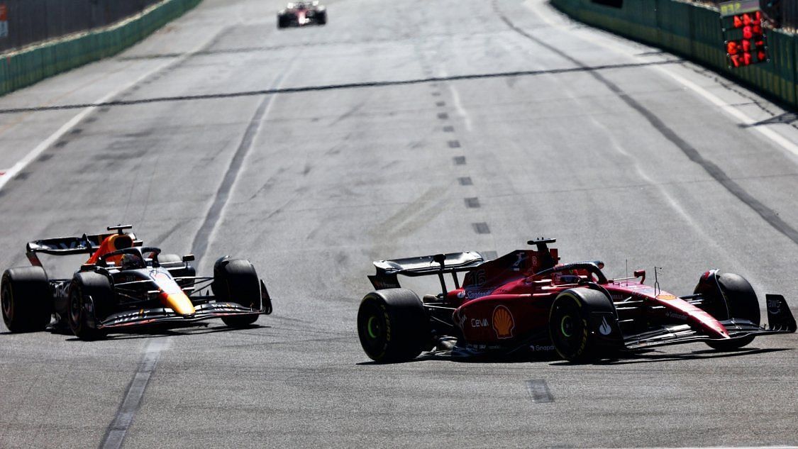 Verstappen attempts an overtake on Leclerc during the 2022 Azerbaijan GP
