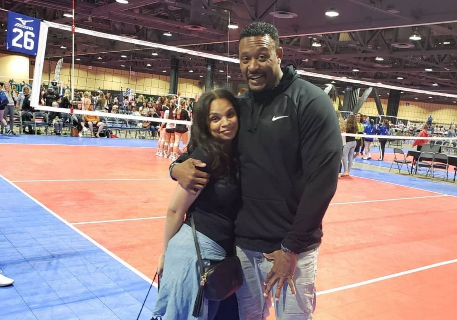 Willie McGinest with his wife Gloriana