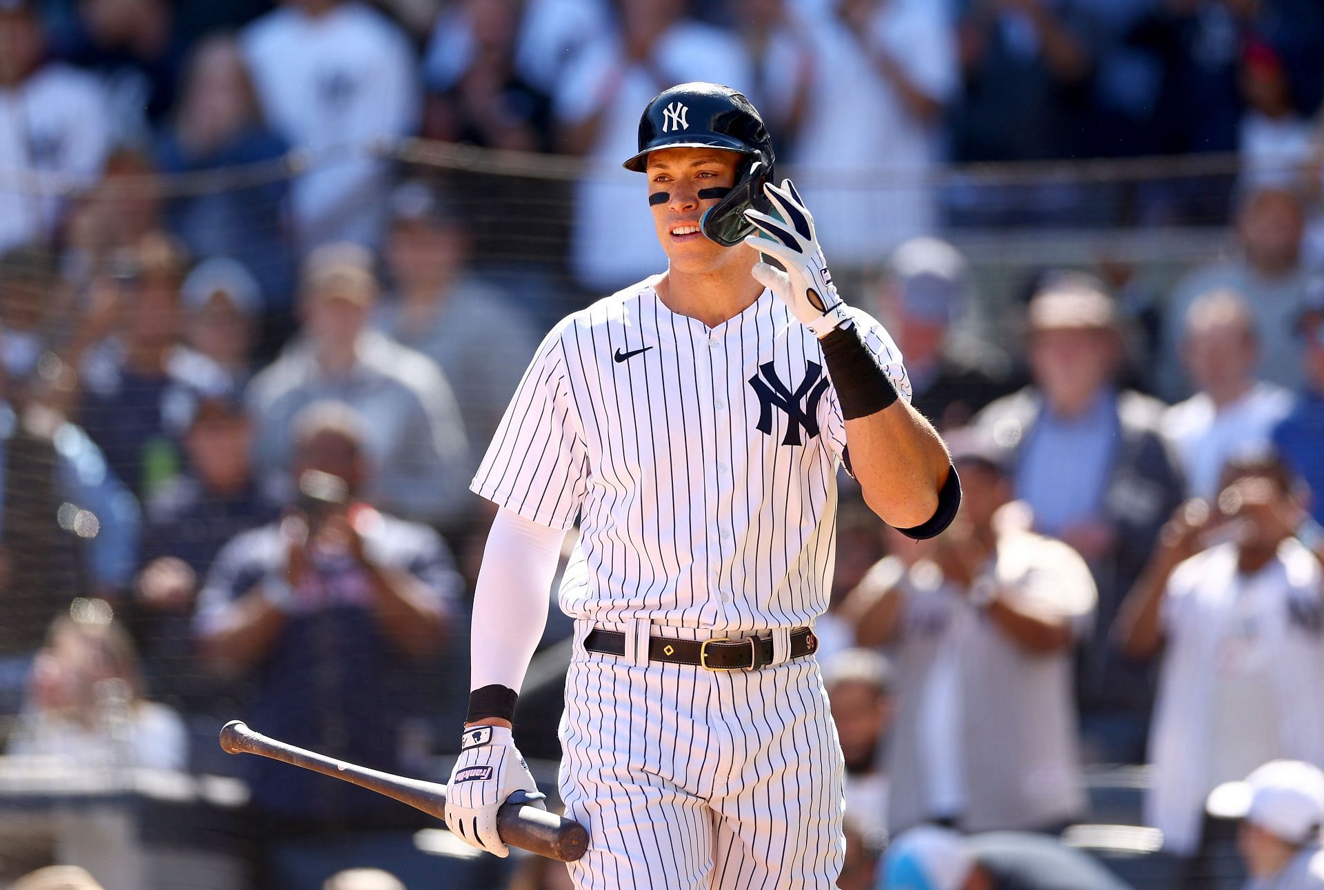 Aaron Judge of the Yankees was not permitted to don the captain's hat like  Derek Jeter! in 2023