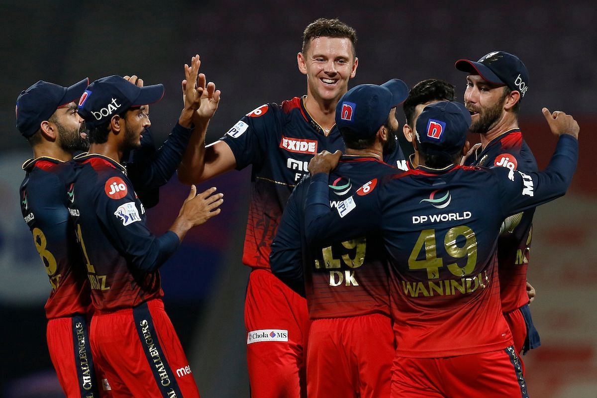 Josh Hazlewood celebrates a wicket in IPL 2022. (Credits: Twitter)