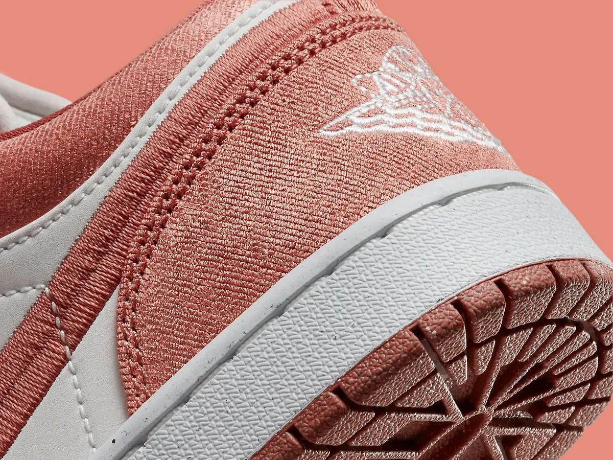 Peach shop color jordans