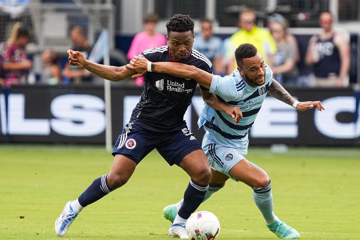 Highlights: Sporting Kansas City vs. New England Revolution