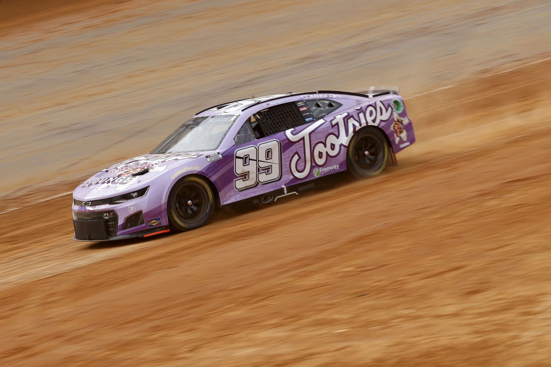 NASCAR Cup Series Food City Dirt Race - Practice