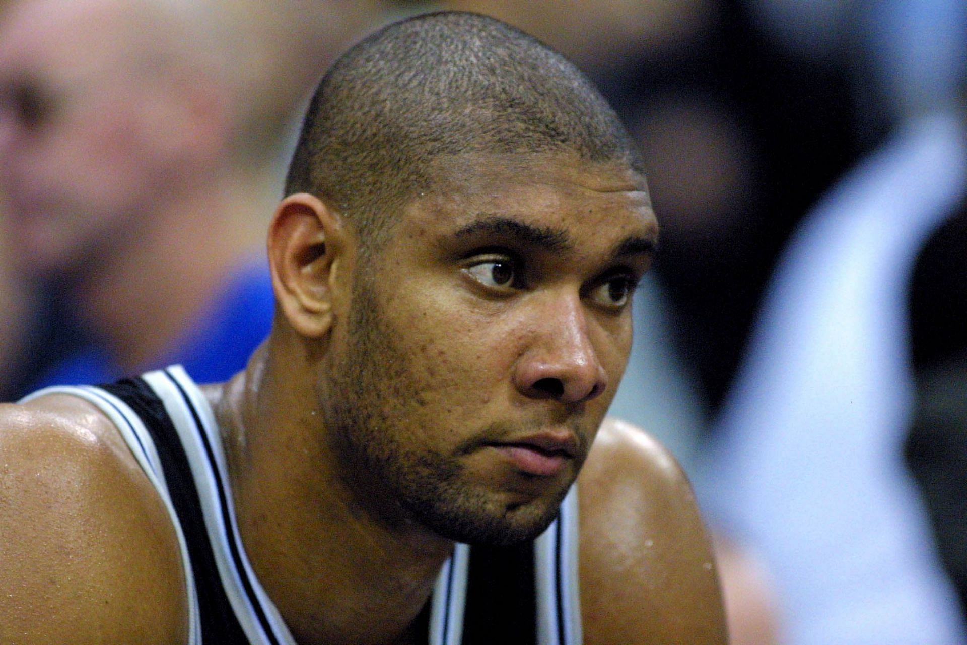 Tim Duncan rejected the Magic and stayed with the Spurs.