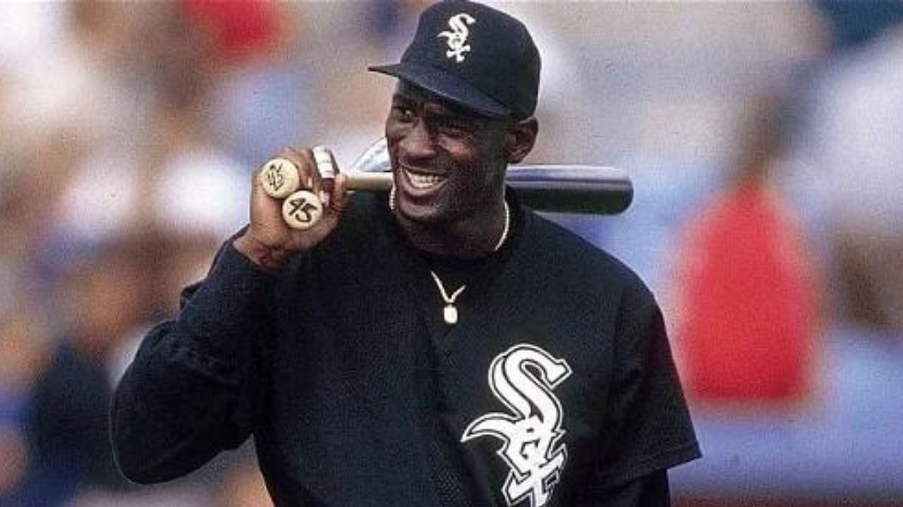 Michael Jordan playing baseball in 1994