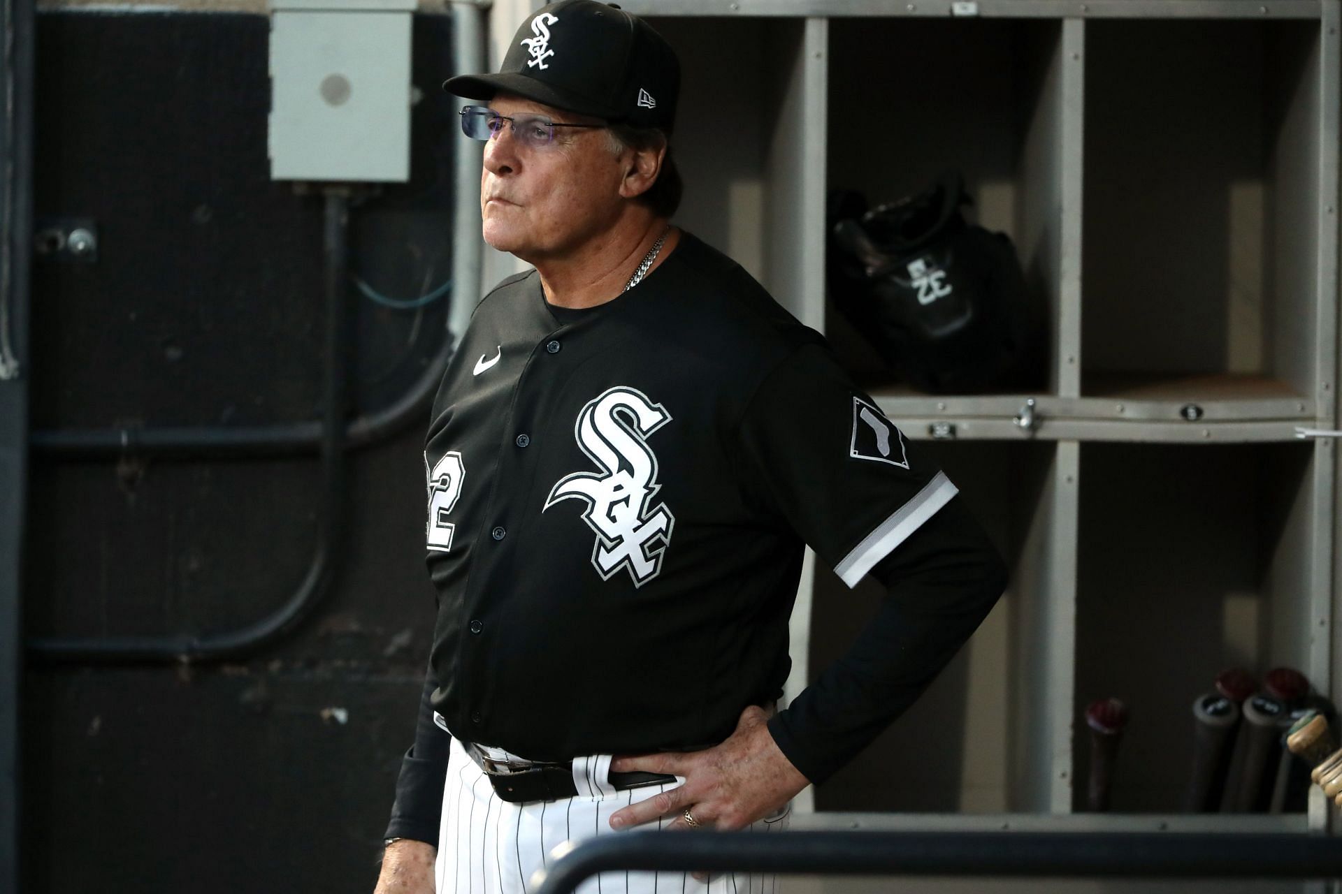 Ex-ace says Tony La Russa had White Sox using camera to steal