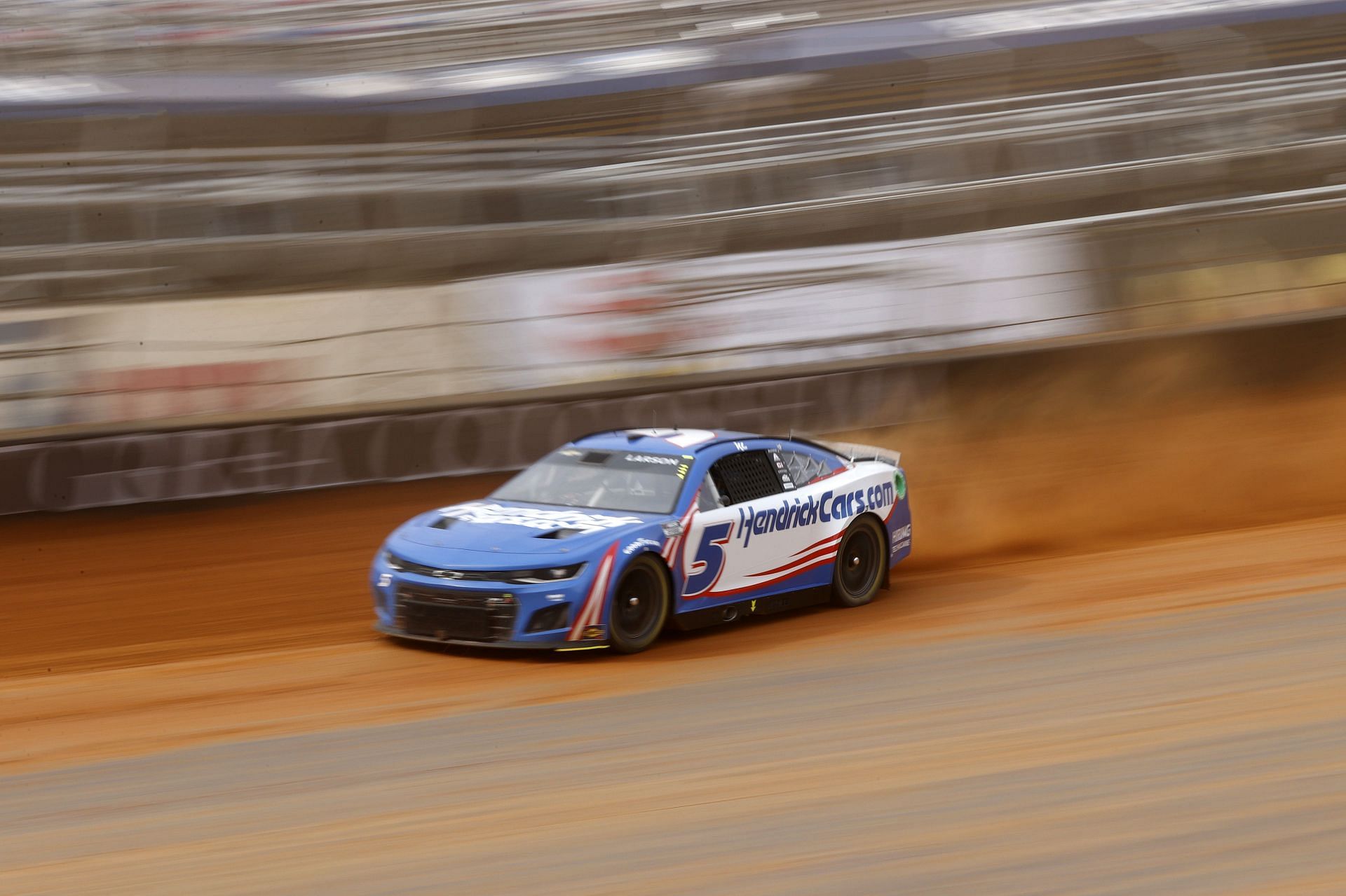 NASCAR Cup Series Food City Dirt Race - Practice