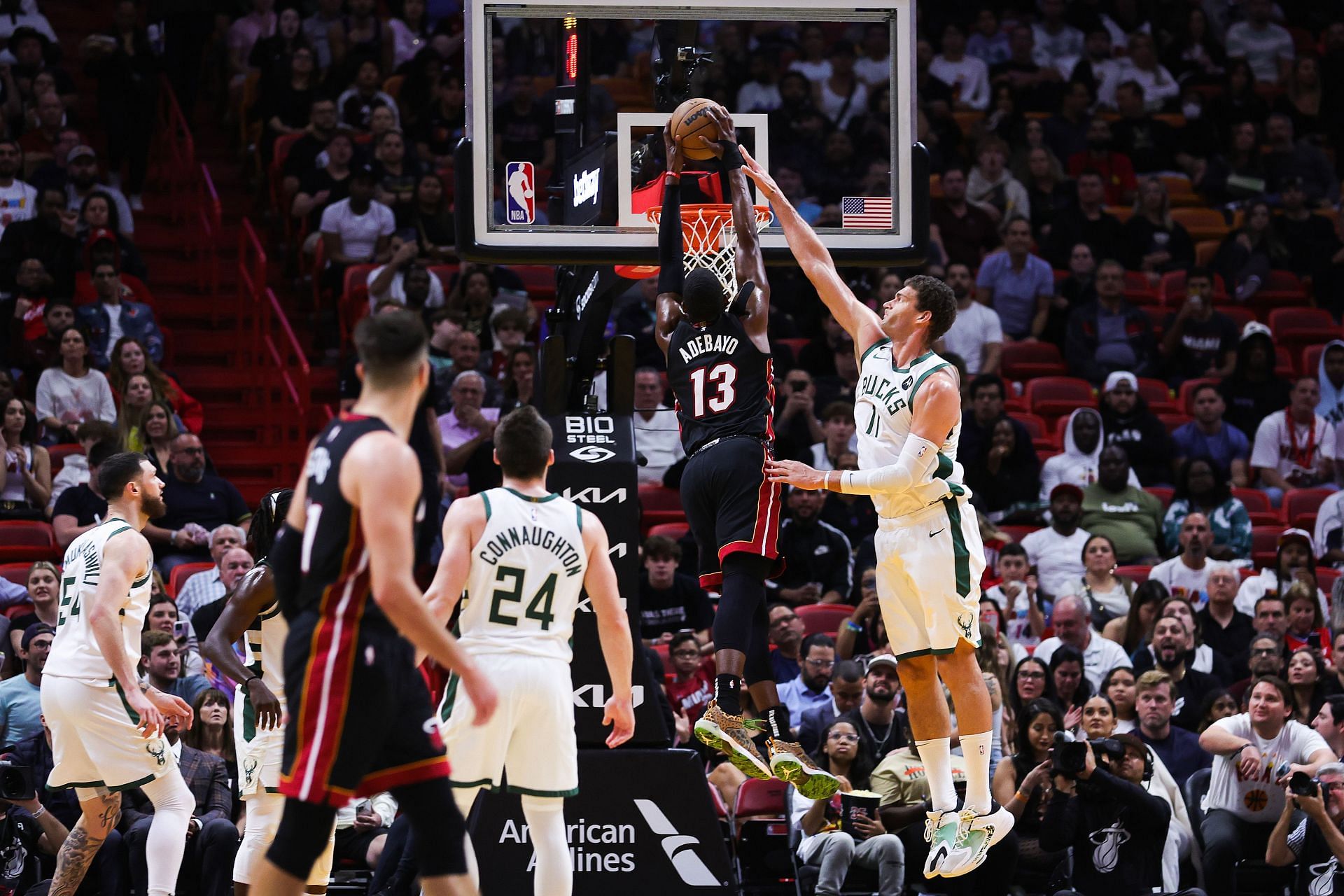 Milwaukee Bucks v Miami Heat