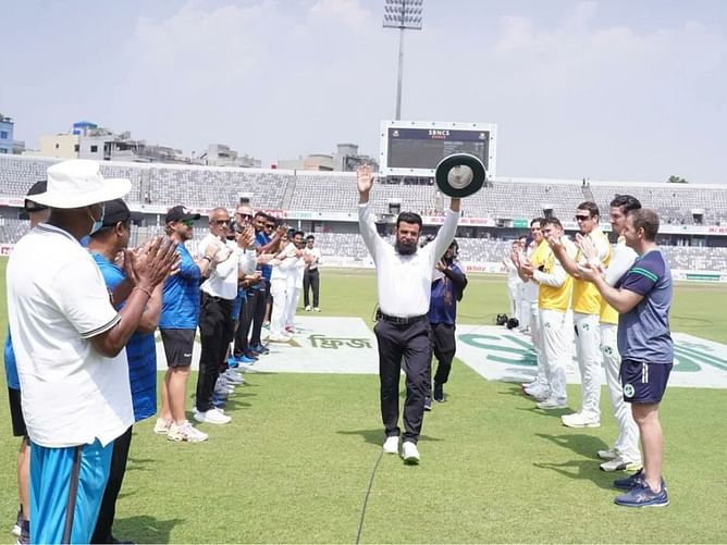 [Watch] Bangladesh, Ireland players give umpire Aleem Dar guard of honor after final Test match